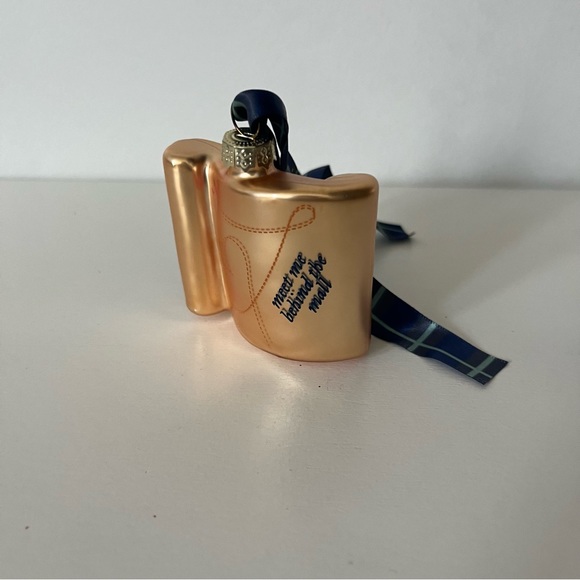 NWT Taylor Swift "August" Ornament - Picture 12 of 16